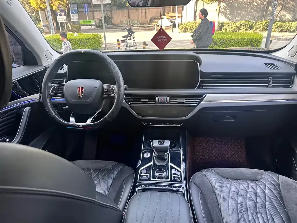 Hongqi HS5 2023 из CN, фото 2