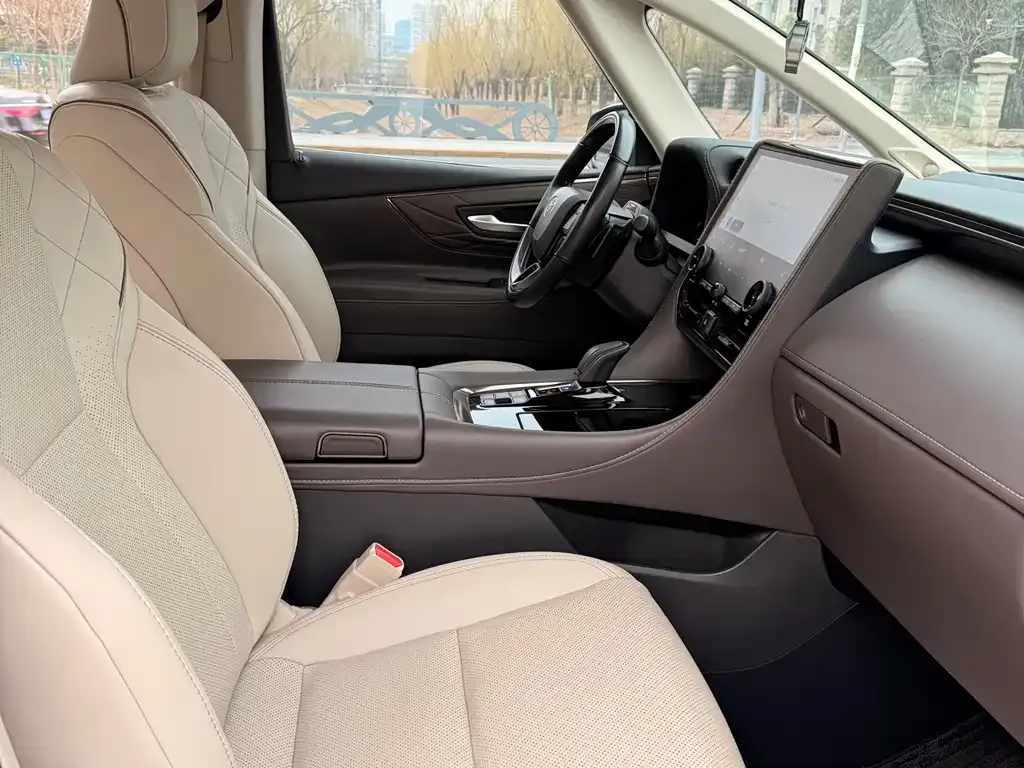 Toyota Alphard 2024 из CN, фото 5
