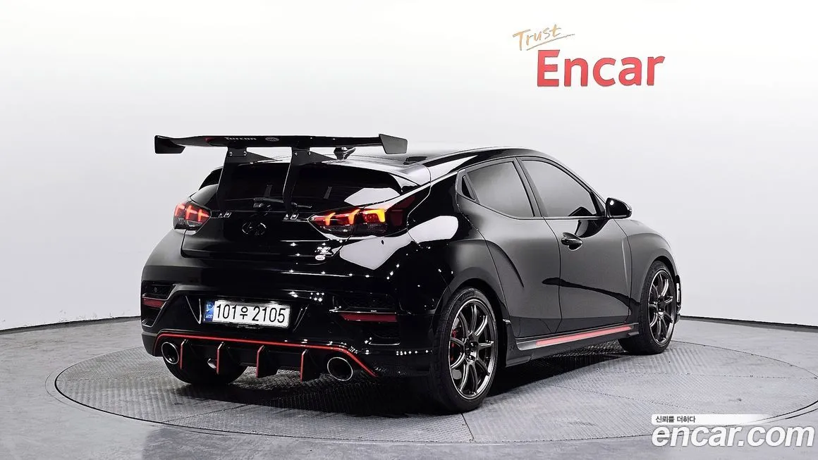 Hyundai Veloster — фото 6