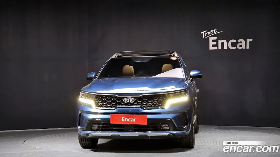 Kia Sorento — фото 3