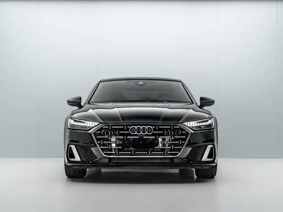 Audi A7L — фото 9