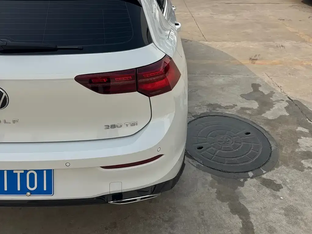 Volkswagen Golf 2022 из CN, фото 2