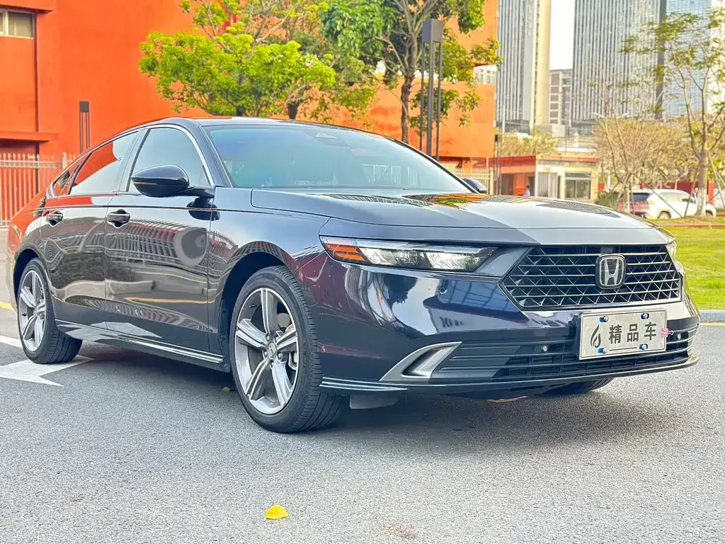 Honda Accord — фото 6