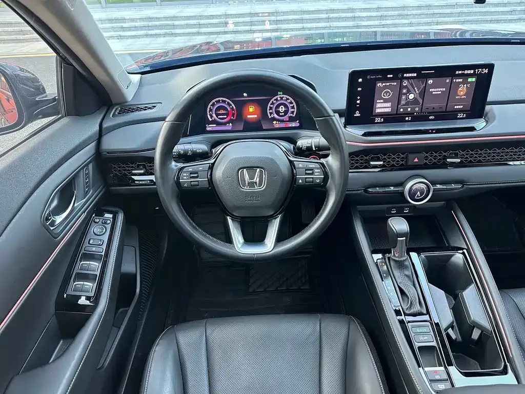 Honda Accord — фото 3