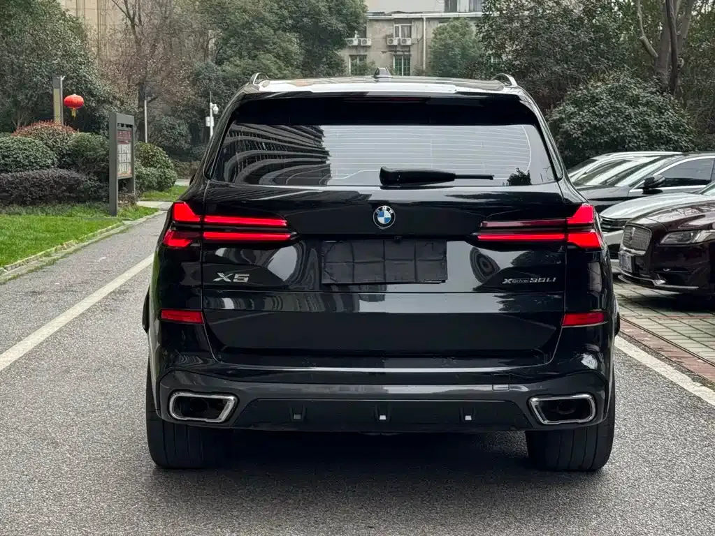 BMW X5 — фото 9