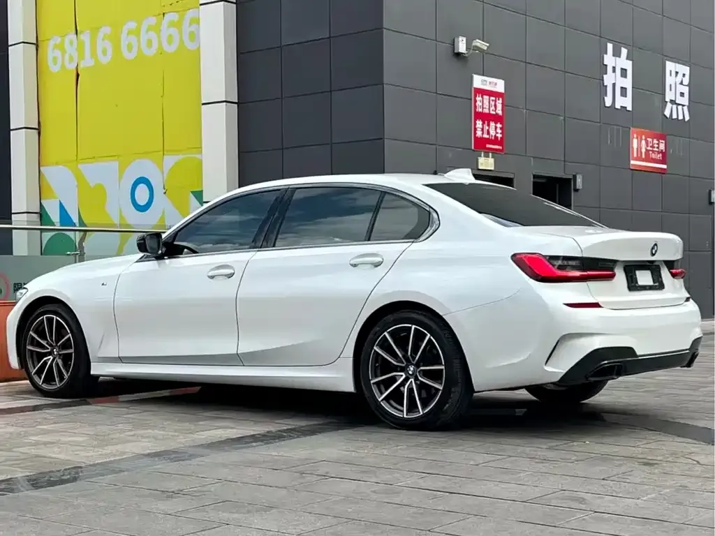 BMW 3 Series 2021 из CN, фото 4