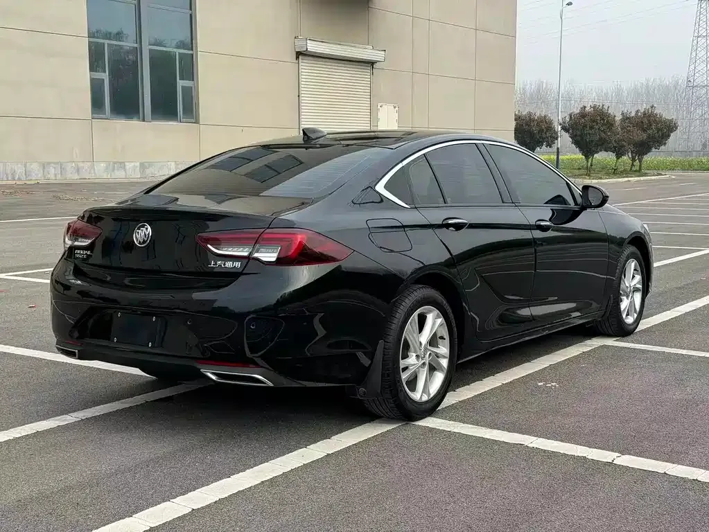 Buick Regal — фото 2