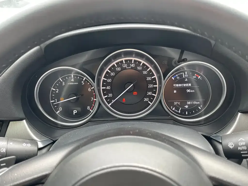 Mazda Atenza 2023 из CN, фото 2