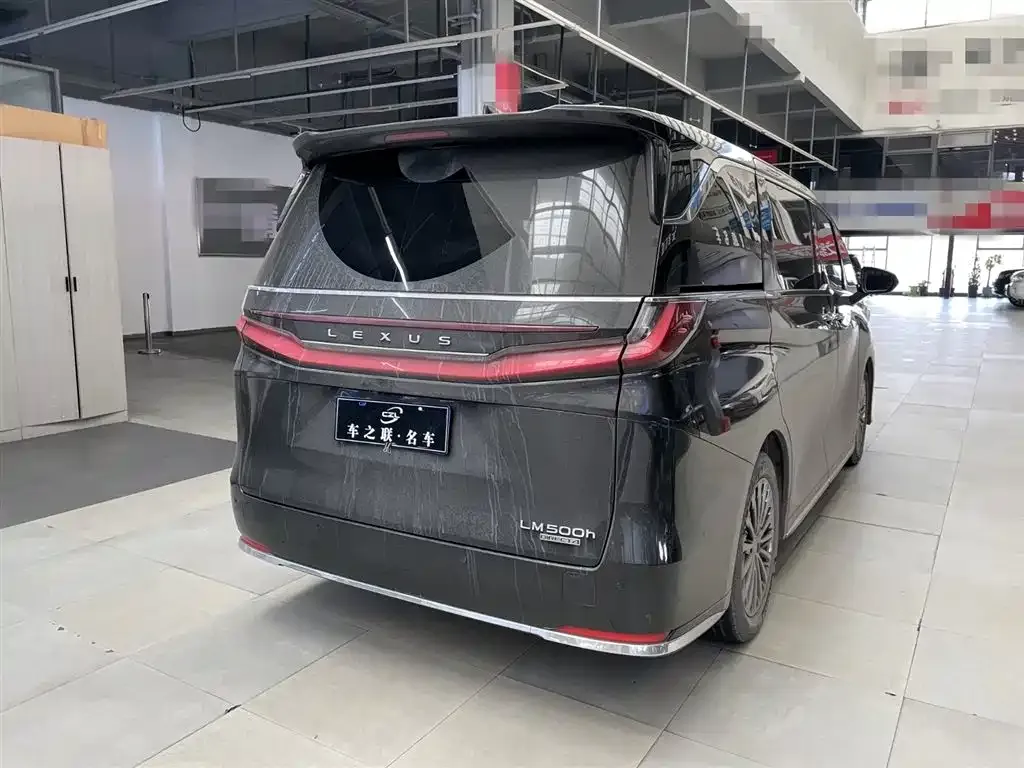 Lexus LM 2024 из CN, фото 5