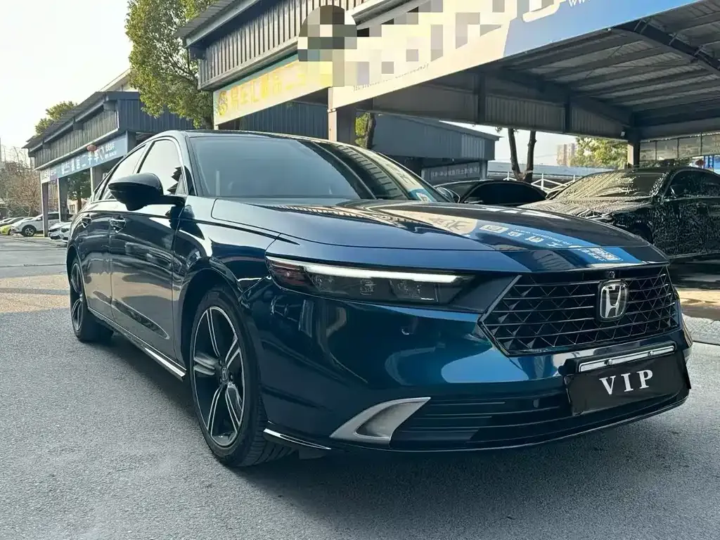 Honda Accord — фото 6