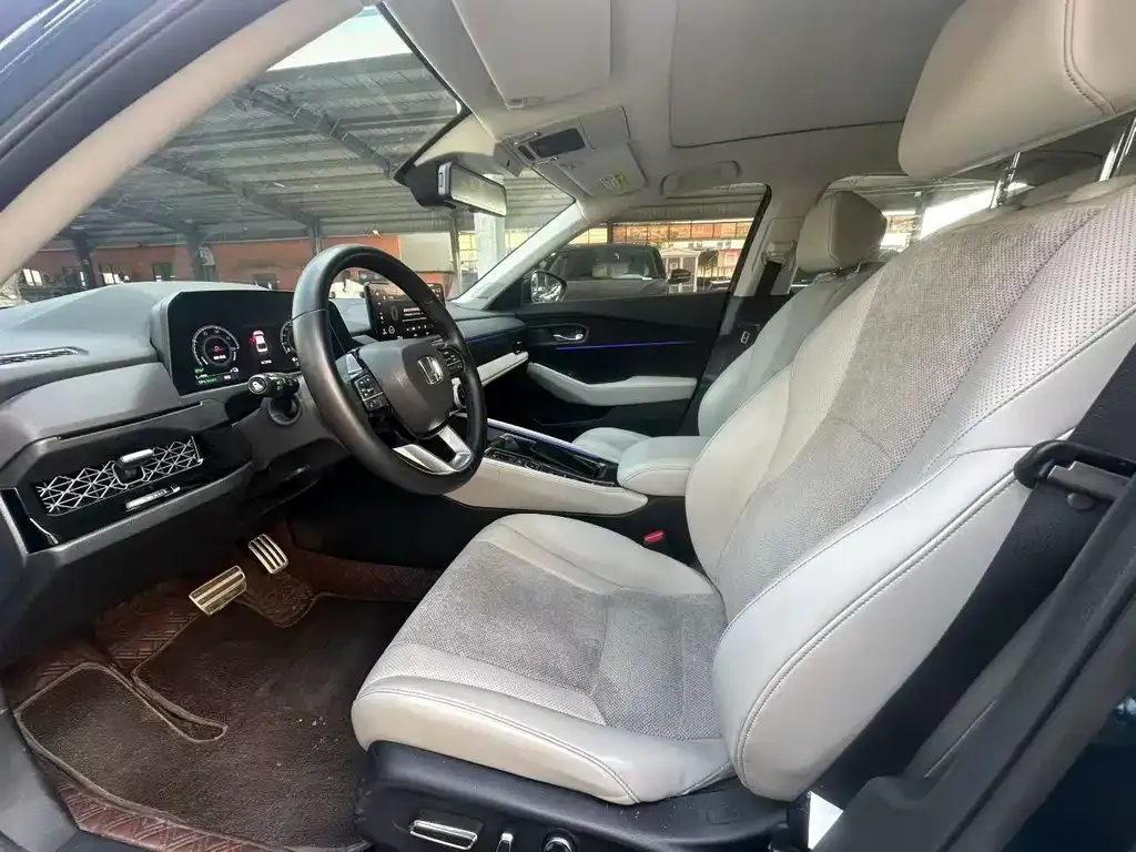 Honda Accord — фото 5