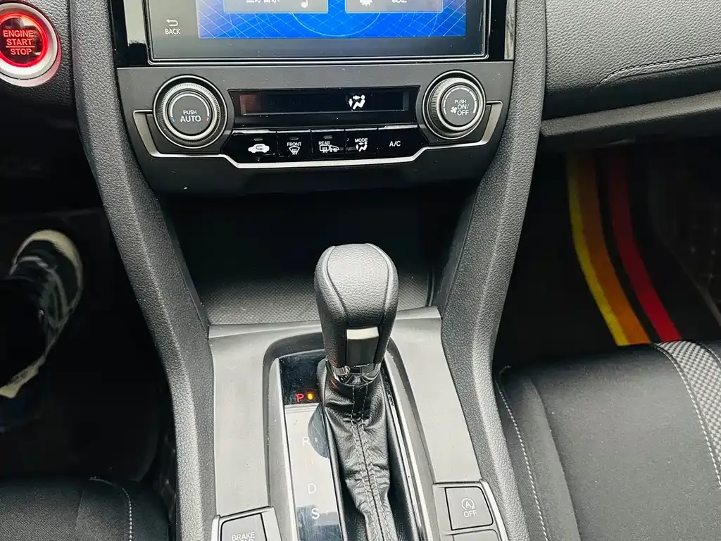 Honda Civic — фото 3