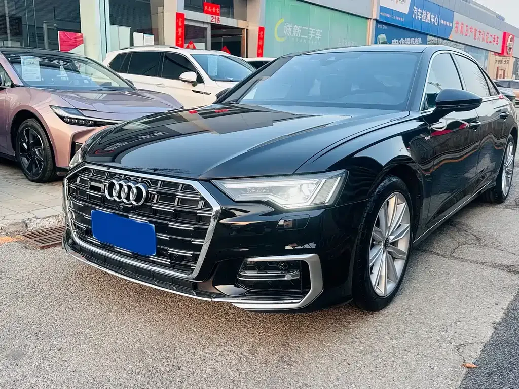 Audi A6L 2023 из CN, фото 1