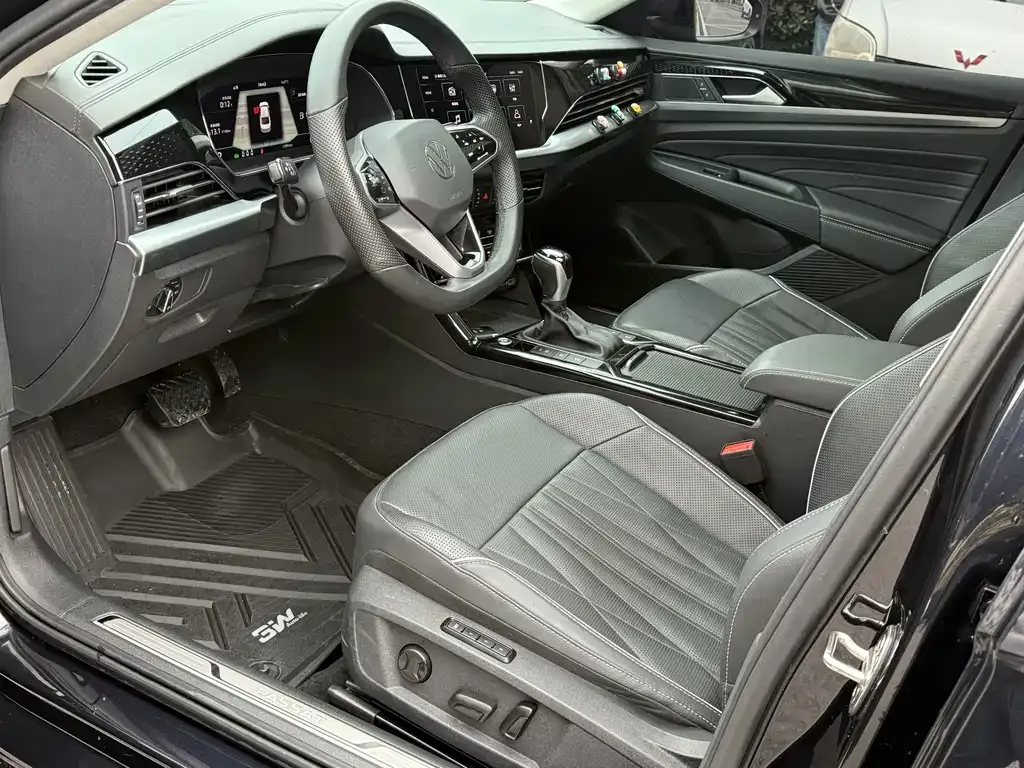 Volkswagen Passat — фото 8