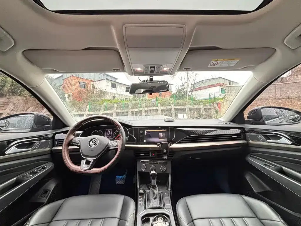 Volkswagen Passat — фото 2