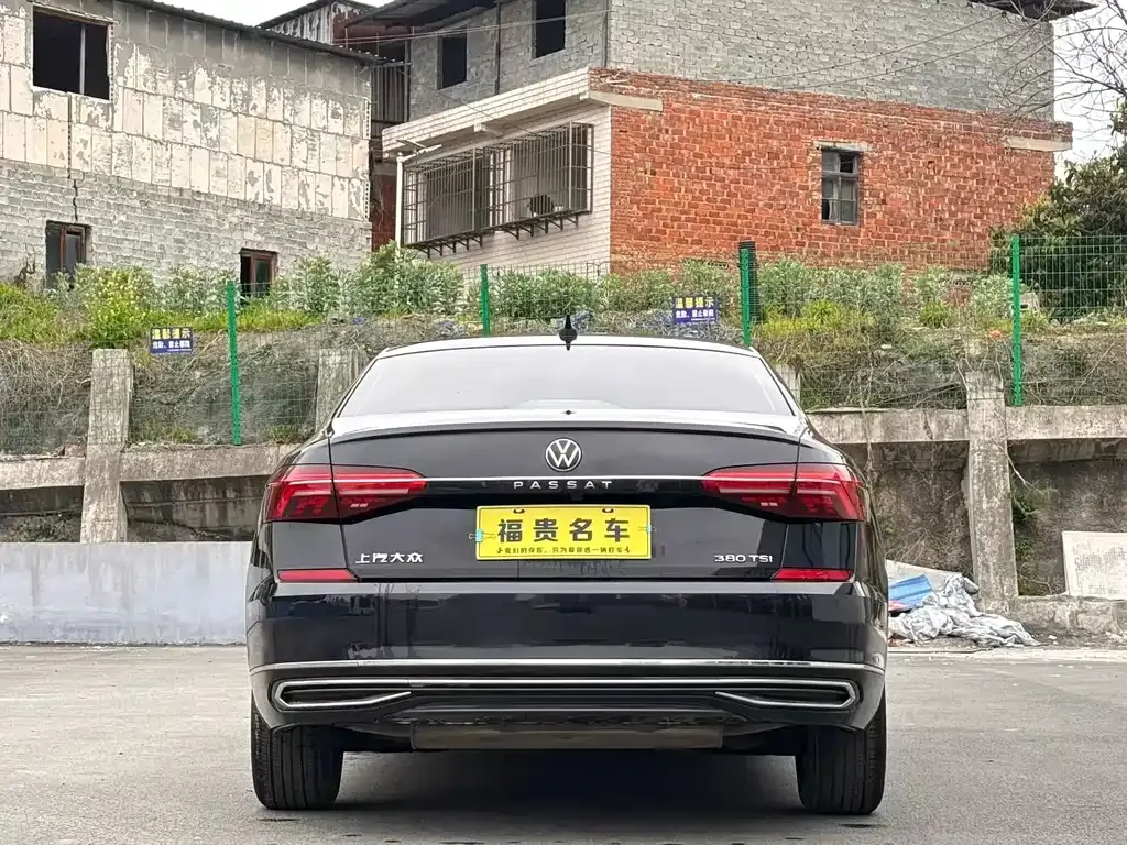 Volkswagen Passat — фото 9