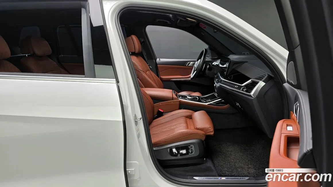 BMW X7 2024 из KR, фото 3