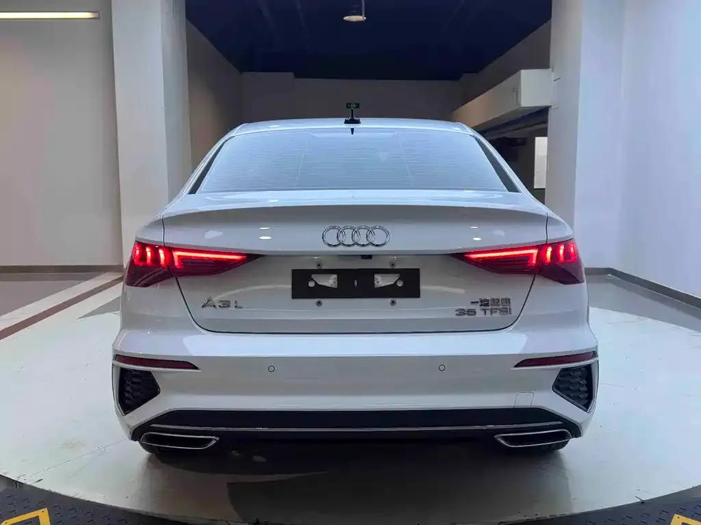 Audi A3 — фото 5