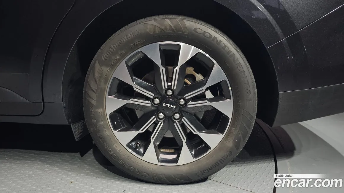 Kia Carnival 2023 из KR, фото 3