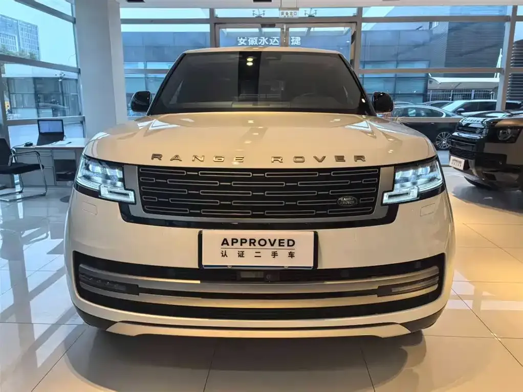 Land Rover Range Rover 2023 из CN, фото 2