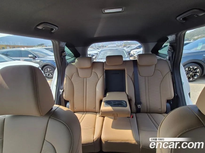 Kia Sorento — фото 4