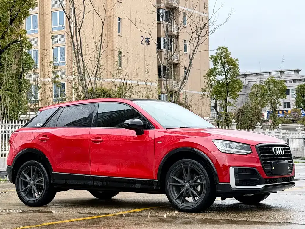 Audi Q2L 2021 из CN, фото 6