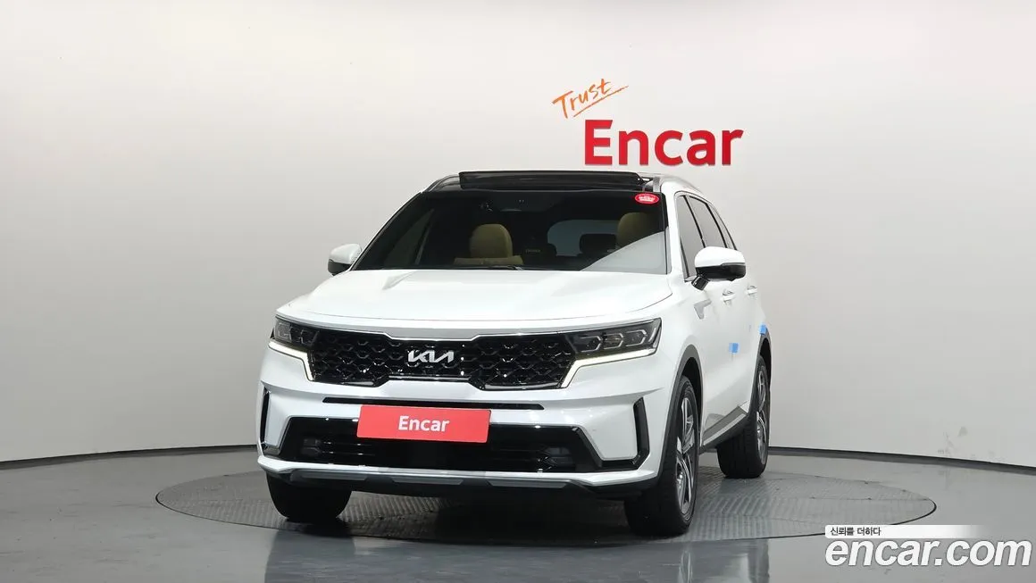 Kia Sorento — фото 7
