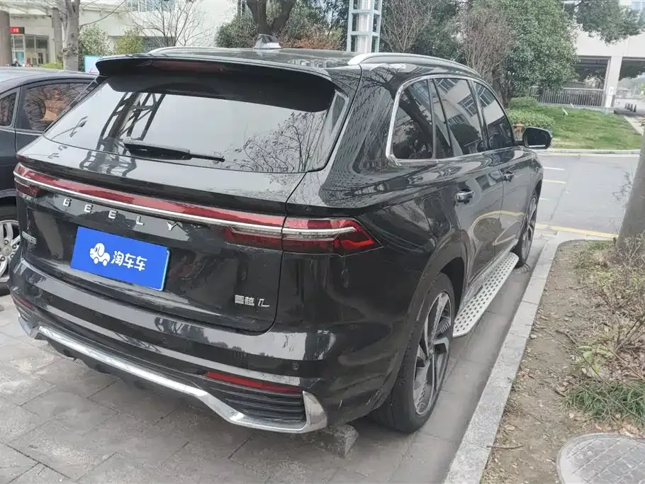 Geely Xingyue L — фото 10