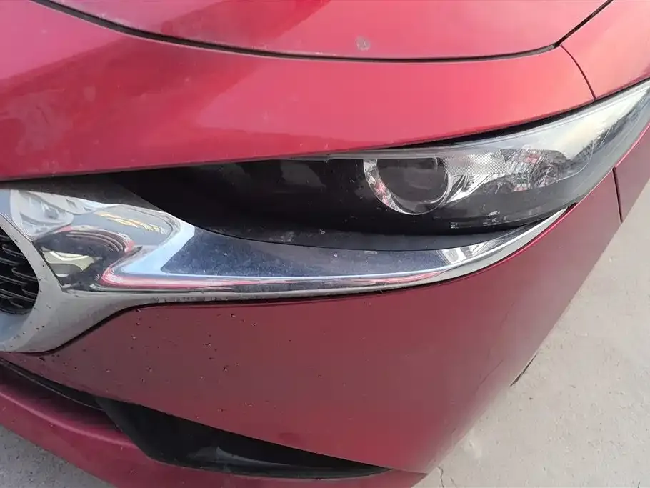 Mazda 3 Axela 2021 из CN, фото 2