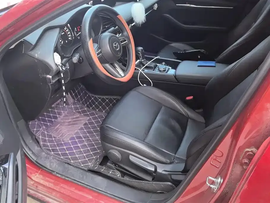 Mazda 3 Axela 2021 из CN, фото 4