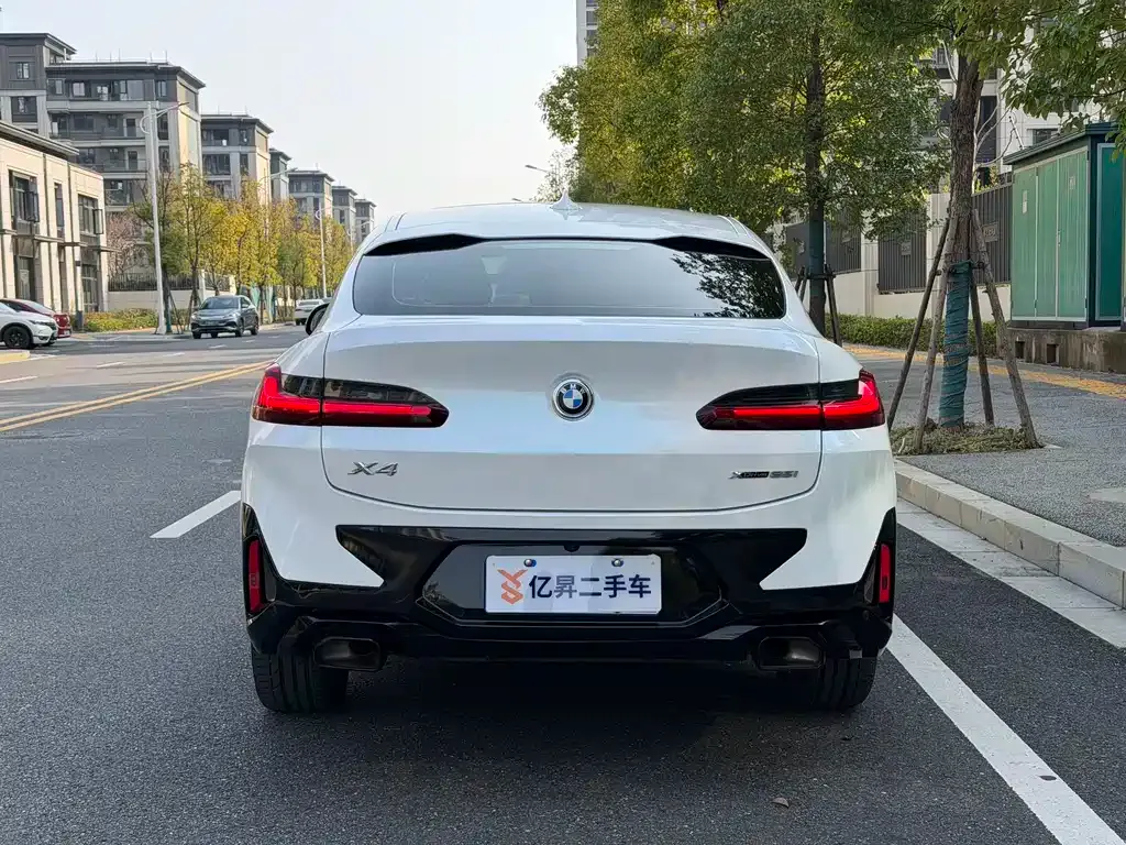 BMW X4 2022 из CN, фото 7