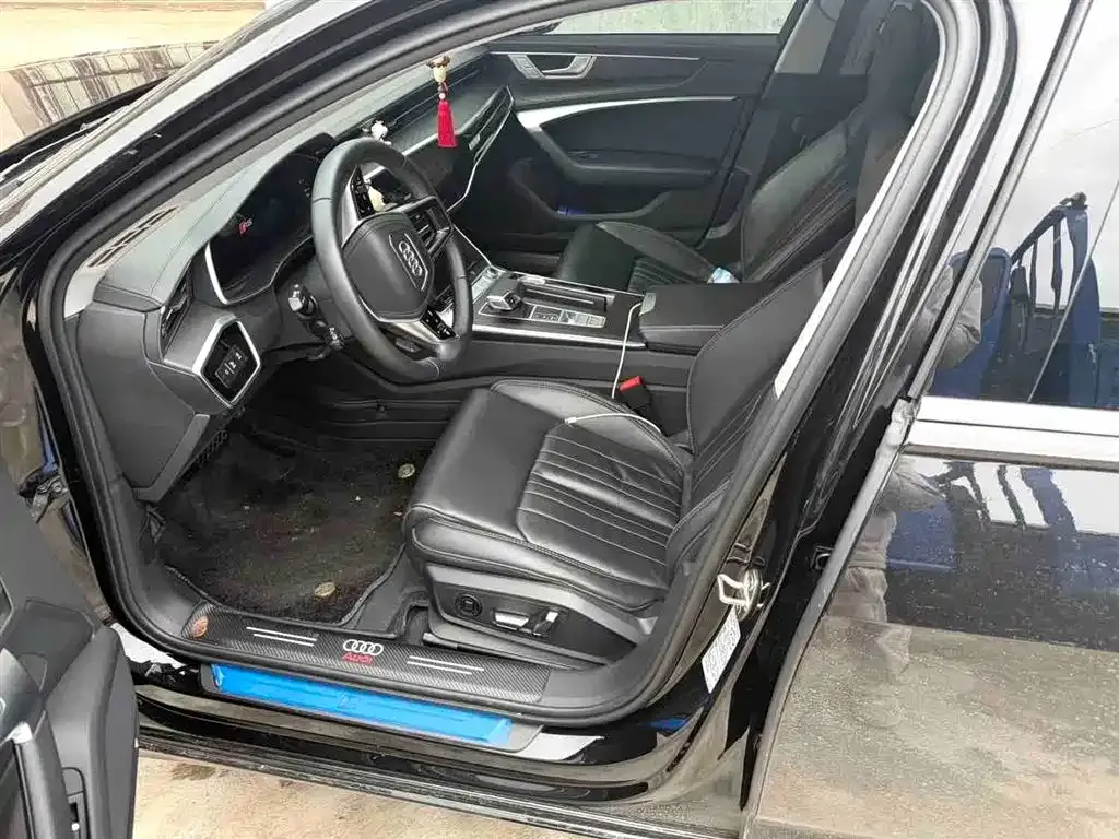 Audi A6L 2024 из CN, фото 7