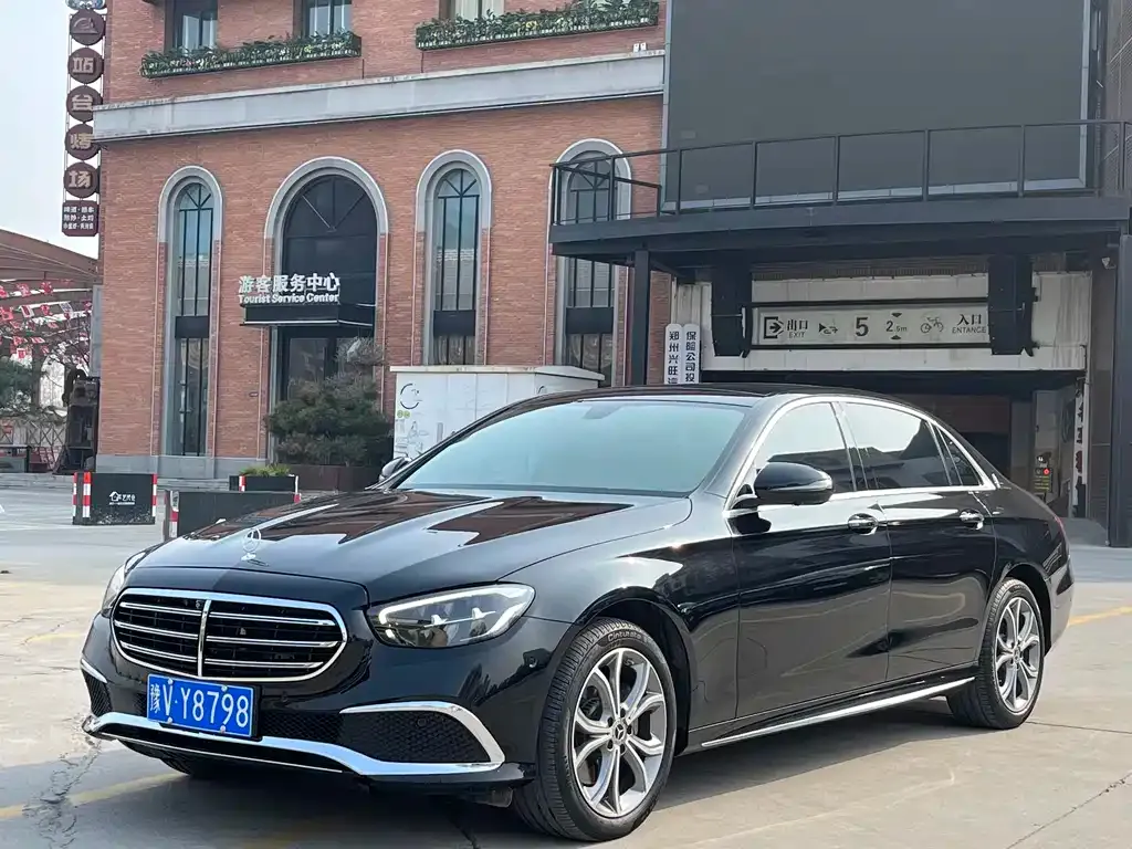 Mercedes-Benz E-Class 2022 из CN, фото 1