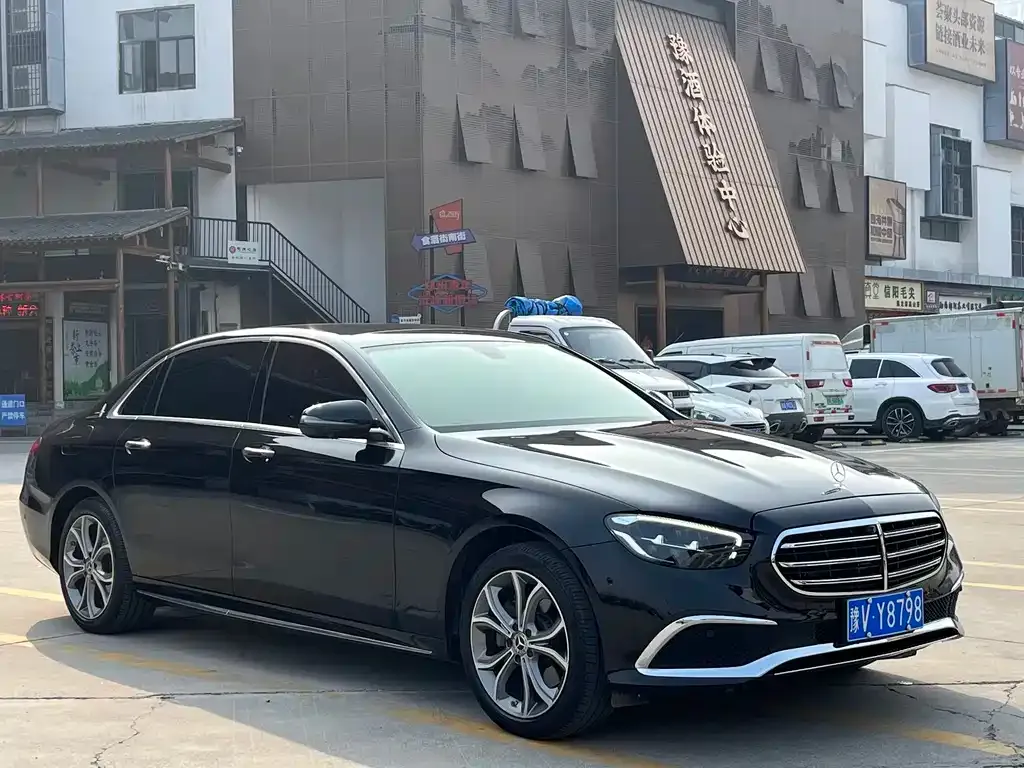 Mercedes-Benz E-Class 2022 из CN, фото 2