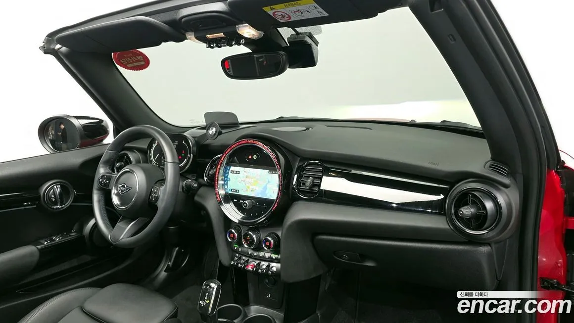 Mini Cooper Convertible 2024 из KR, фото 4