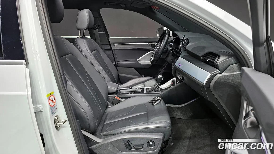 Audi Q3 2023 из KR, фото 8