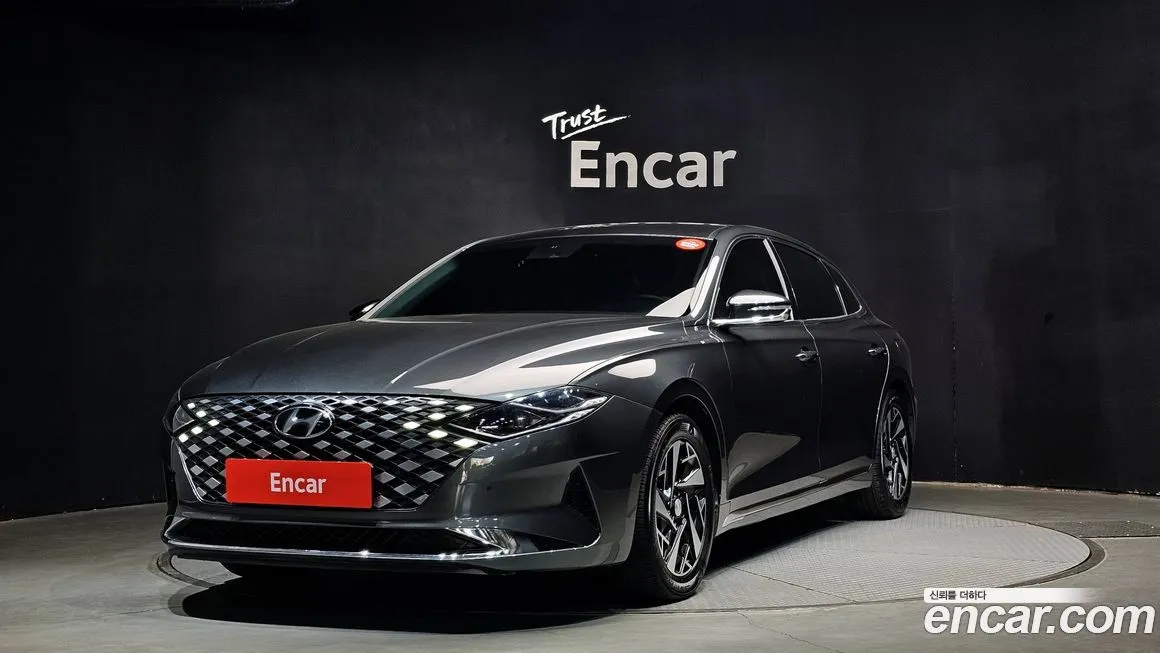 Hyundai Grandeur Premium