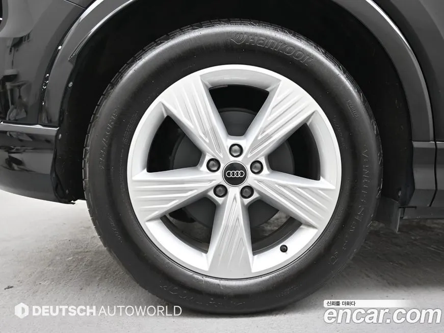 Audi Q4 e-tron 2023 из KR, фото 2