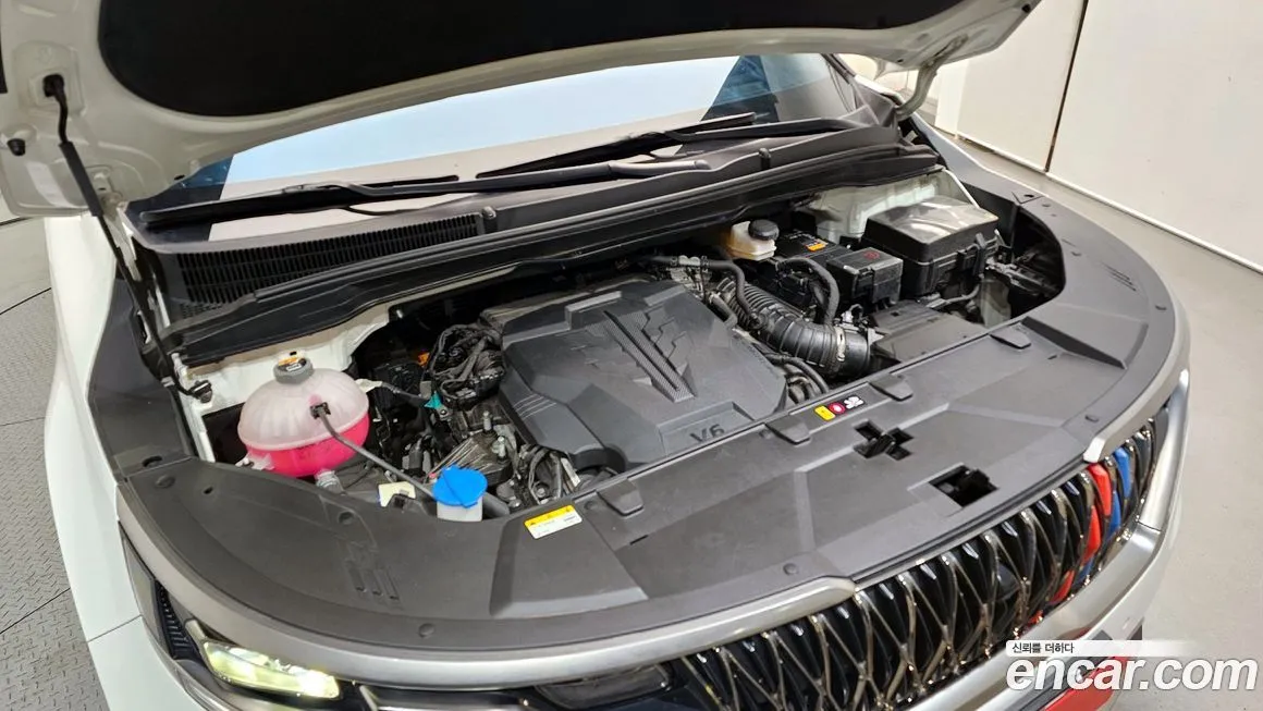 Kia Carnival 2023 из KR, фото 4