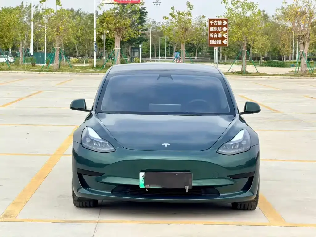 Tesla Model 3 — фото 6