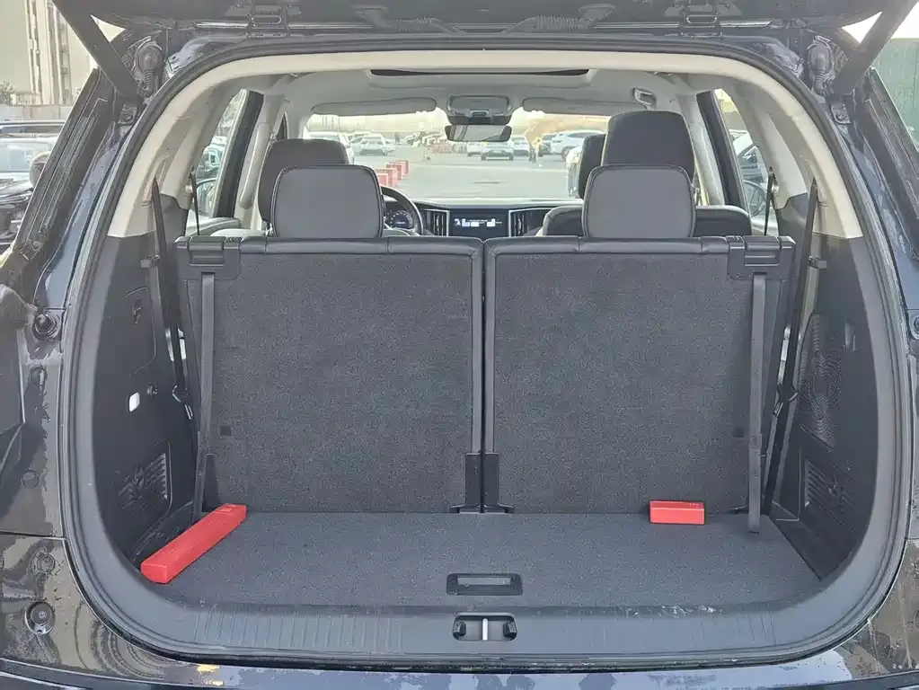 Hongqi HS7 PHEV 2024 из CN, фото 10