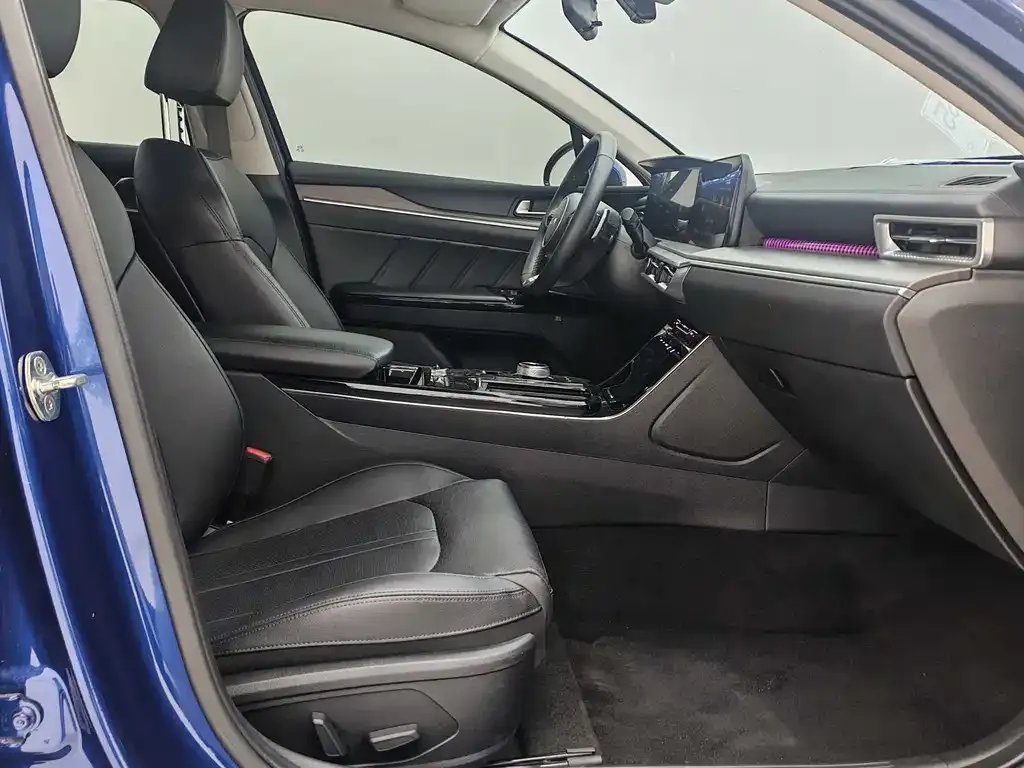 Kia K5 2022 из CN, фото 10