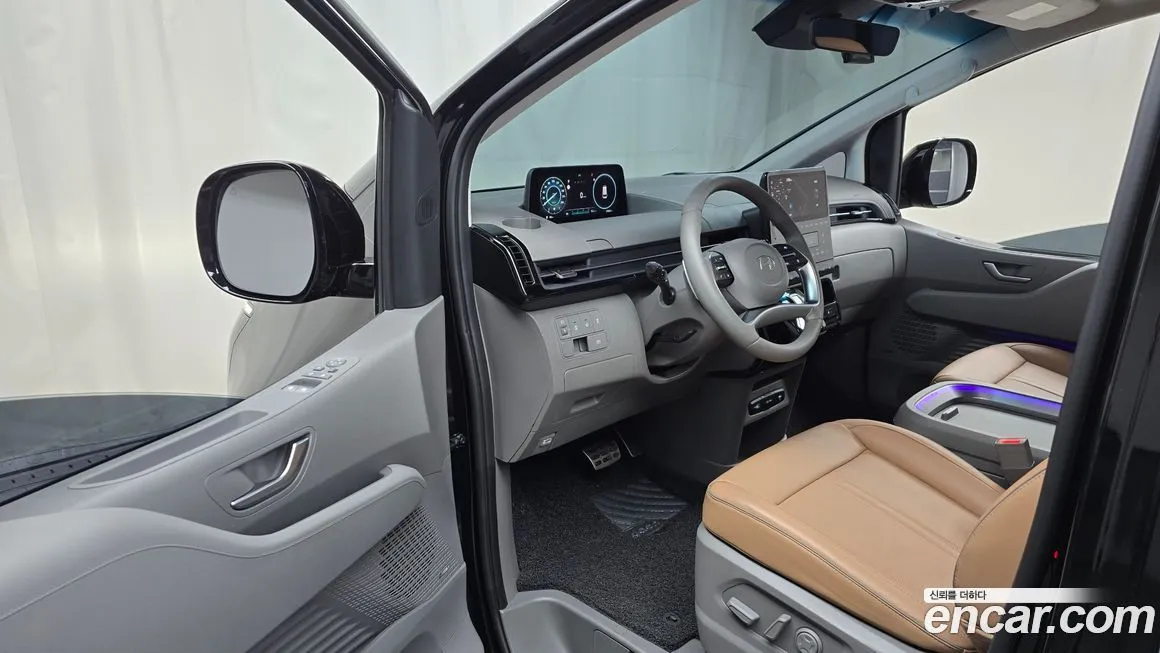 Hyundai Staria — фото 4