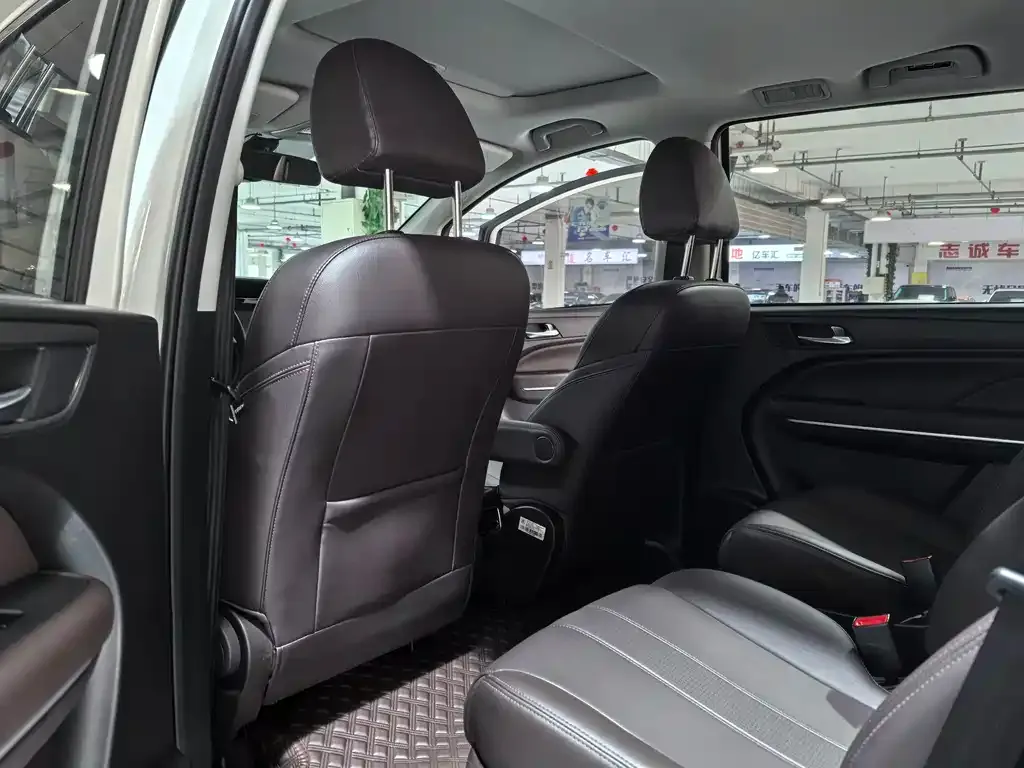 GAC Motor Trumpchi M6 2021 из CN, фото 10