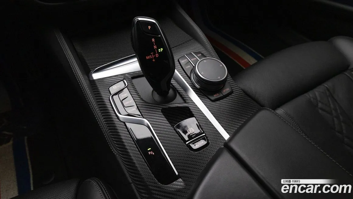 BMW 5-Series 2022 из KR, фото 10