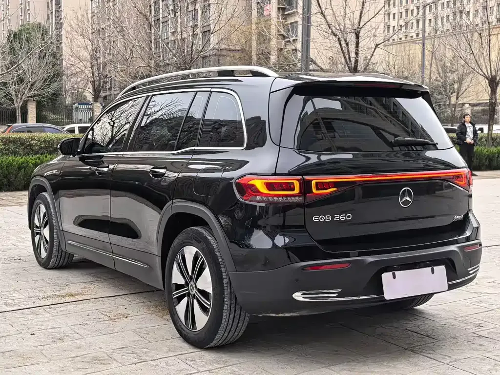 Mercedes-Benz EQB 2024 из CN, фото 8