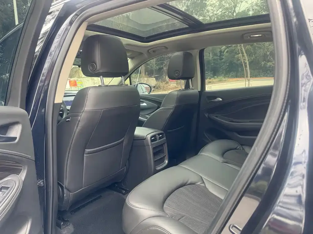 Buick Envision Plus 2021 из CN, фото 2