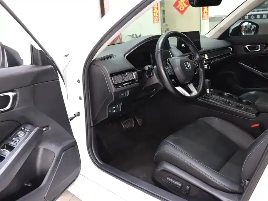Honda Civic — фото 10