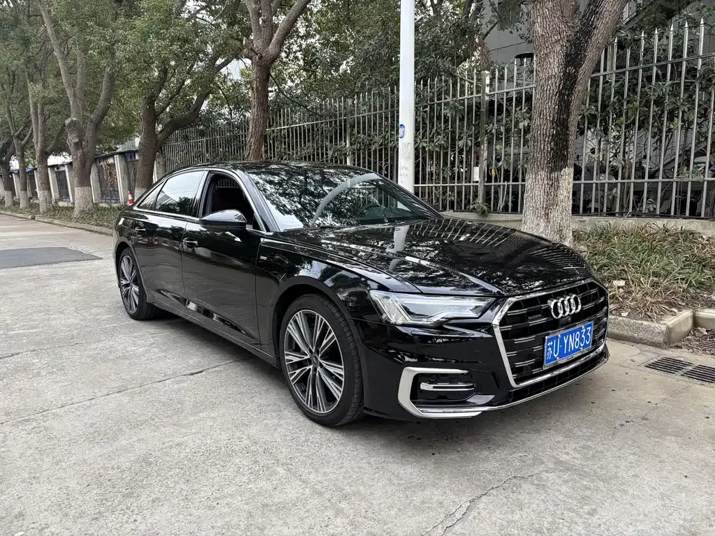 Audi A6L — фото 6