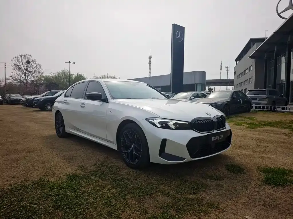 BMW 3 Series 2025 из CN, фото 2